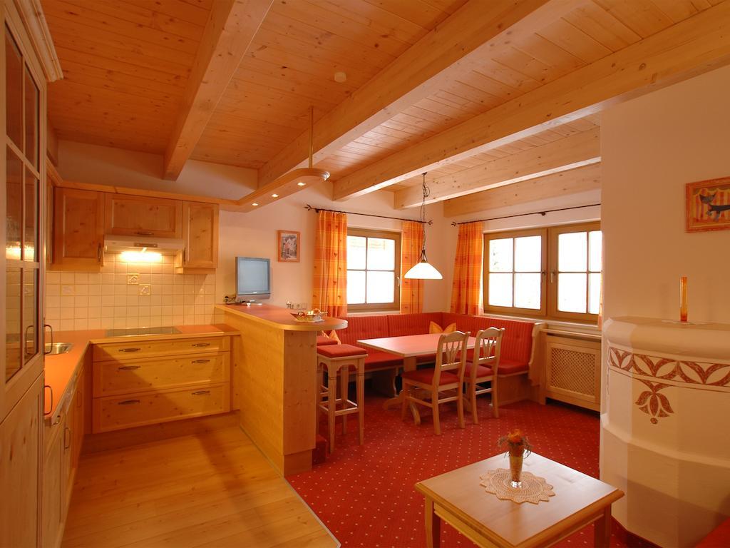 Hotel Garni Romantika แซร์เฟาส์ ห้อง รูปภาพ