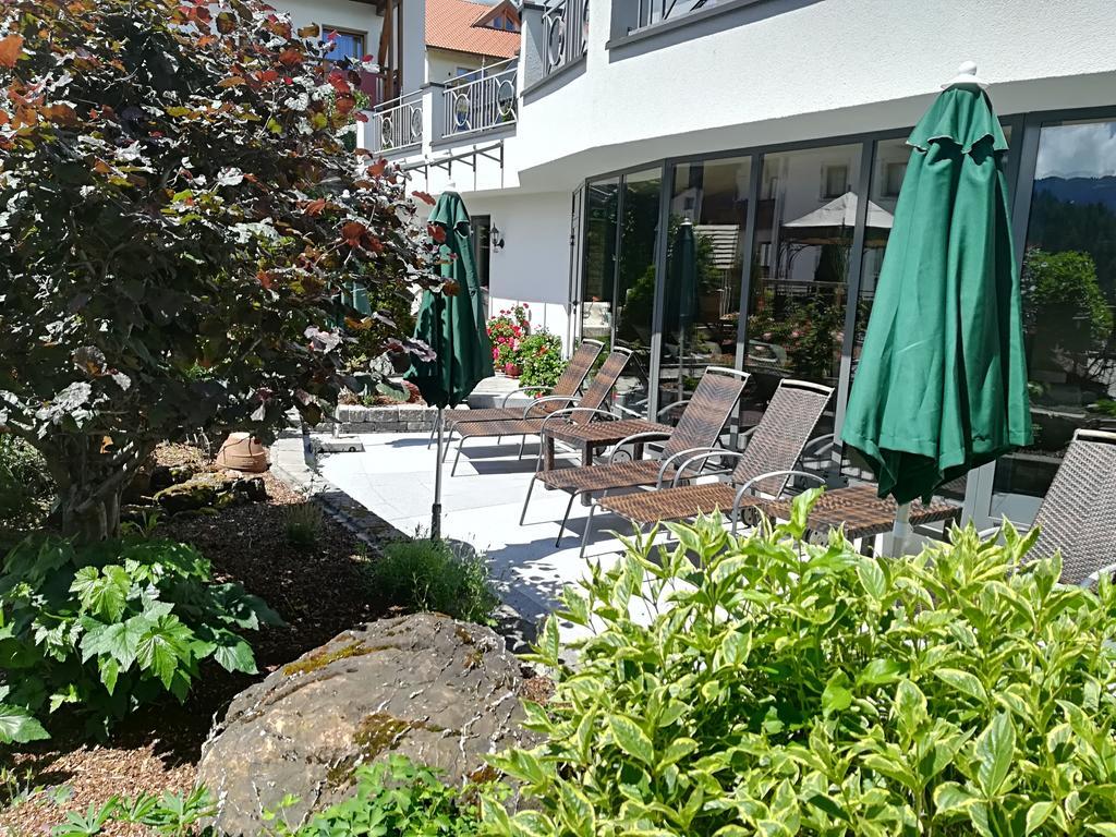 Hotel Garni Romantika แซร์เฟาส์ ภายนอก รูปภาพ